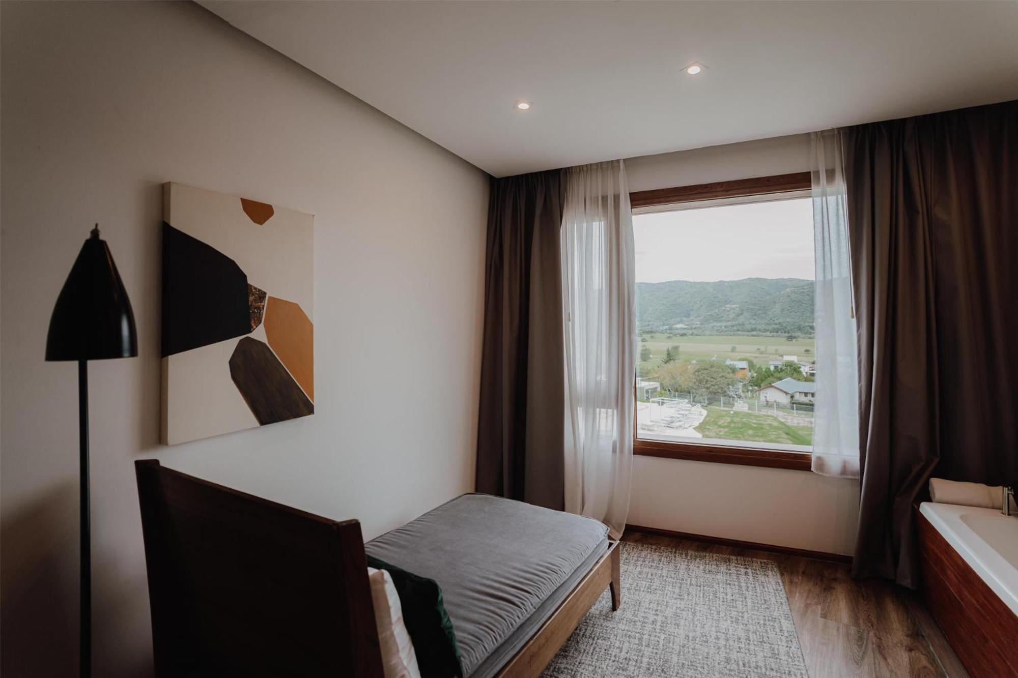 King Suite Spa Bath